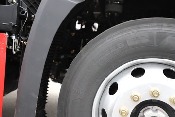 һ����� J6L ��Ӣ�� 7.8L���� 320���� 4X2 һ�����8�� 9.55����ʽ�ػ���ͼƬ