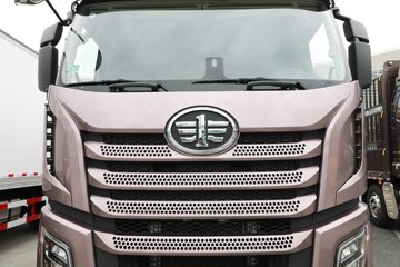 һ�����J6V Pro��Ӣ�� 7.8L���� 320���� 4X2 һ�����8�� 9.6����ʽ�ػ���ͼƬ