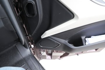 һ�����J6V Pro��Ӣ�� 7.8L���� 320���� 4X2 һ�����8�� 9.6����ʽ�ػ���ͼƬ