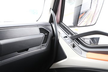 һ�����J6V Pro��Ӣ�� 7.8L���� 320���� 4X2 һ�����8�� 9.6����ʽ�ػ���ͼƬ