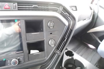 һ�����J6V Pro��Ӣ�� 7.8L���� 320���� 4X2 һ�����8�� 9.6����ʽ�ػ���ͼƬ