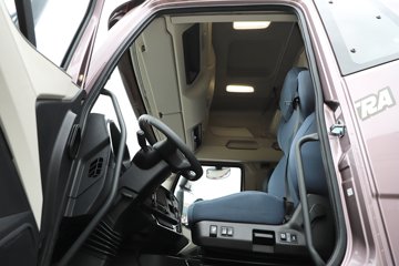 һ�����J6V Pro��Ӣ�� 7.8L���� 320���� 4X2 һ�����8�� 9.6����ʽ�ػ���ͼƬ