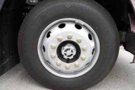 解放J6V&nbsp;载货车底盘                                                图片