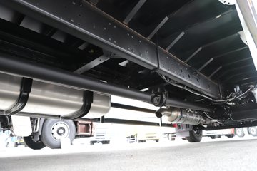 һ�����J6V Pro��Ӣ�� 7.8L���� 320���� 4X2 һ�����8�� 9.6����ʽ�ػ���ͼƬ