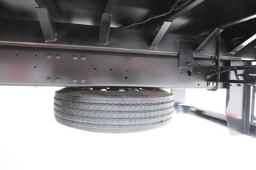 һ�����J6V Pro��Ӣ�� 7.8L���� 320���� 4X2 һ�����8�� 9.6����ʽ�ػ���ͼƬ