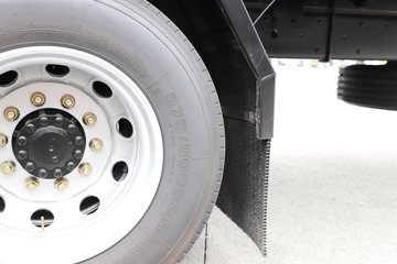 һ�����J6V Pro��Ӣ�� 7.8L���� 320���� 4X2 һ�����8�� 9.6����ʽ�ػ���ͼƬ