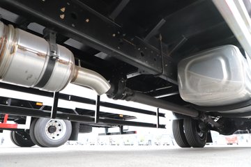 һ�����J6V Pro��Ӣ�� 7.8L���� 320���� 4X2 һ�����8�� 9.6����ʽ�ػ���ͼƬ