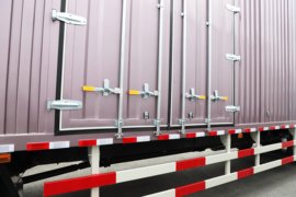 解放J6V&nbsp;载货车上装                                                图片