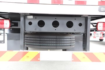 һ�����J6V Pro��Ӣ�� 7.8L���� 320���� 4X2 һ�����8�� 9.6����ʽ�ػ���ͼƬ