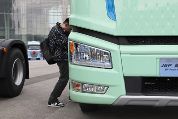 ���J6P 6X4 ���綯ǣ����422.87kWhͼƬ