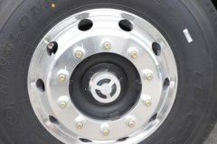 解放J6P 6X4 纯电动牵引车422.87kWh