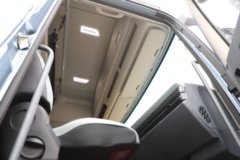 青岛解放 鹰航 380马力 8X4 9.6米杂项危险物品厢式运输车(百捷牌) 青岛解放 鹰航 380马力 8X4 9.6米杂项危险物品厢式运输车(百捷牌)