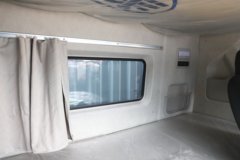 青岛解放 鹰航 380马力 8X4 9.6米杂项危险物品厢式运输车(百捷牌) 青岛解放 鹰航 380马力 8X4 9.6米杂项危险物品厢式运输车(百捷牌)