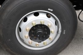 鹰航&nbsp;爆破器材运输车底盘图片