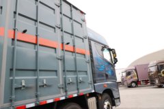 青岛解放 鹰航 380马力 8X4 9.6米杂项危险物品厢式运输车(百捷牌) 青岛解放 鹰航 380马力 8X4 9.6米杂项危险物品厢式运输车(百捷牌)