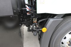 解放J6G Pro 6X4 纯电动牵引车 宁德时代400kWh 解放J6G Pro 6X4 纯电动牵引车 宁德时代400kWh