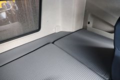 解放J6V 精英版 11.1L柴油 480马力 8X4 一汽解放12档 AMT自动档 9.4米仓栅式载货车 解放J6V 精英版 11.1L柴油 480马力 8X4 一汽解放12档 AMT自动档 9.4米仓栅式载货车