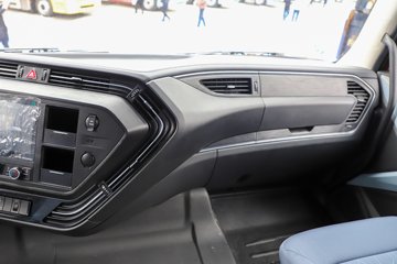 ���J6V ��Ӣ�� 11.1L���� 480���� 8X4 һ�����12�� AMT�Զ��� 9.4�ײ�դʽ�ػ���ͼƬ