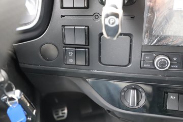 ���J6V ��Ӣ�� 11.1L���� 480���� 8X4 һ�����12�� AMT�Զ��� 9.4�ײ�դʽ�ػ���ͼƬ