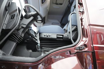 ���J6V ��Ӣ�� 11.1L���� 480���� 8X4 һ�����12�� AMT�Զ��� 9.4�ײ�դʽ�ػ���ͼƬ