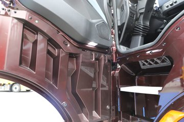 ���J6V ��Ӣ�� 11.1L���� 480���� 8X4 һ�����12�� AMT�Զ��� 9.4�ײ�դʽ�ػ���ͼƬ