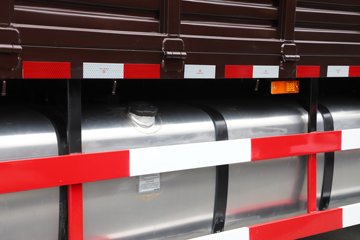 ���J6V ��Ӣ�� 11.1L���� 480���� 8X4 һ�����12�� AMT�Զ��� 9.4�ײ�դʽ�ػ���ͼƬ