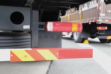 ���J6V ��Ӣ�� 11.1L���� 480���� 8X4 һ�����12�� AMT�Զ��� 9.4�ײ�դʽ�ػ���ͼƬ