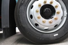 青岛解放JK6 4X2 9.75米纯电动厢式载货车 宁德时代246kWh 青岛解放JK6 4X2 9.75米纯电动厢式载货车 宁德时代246kWh