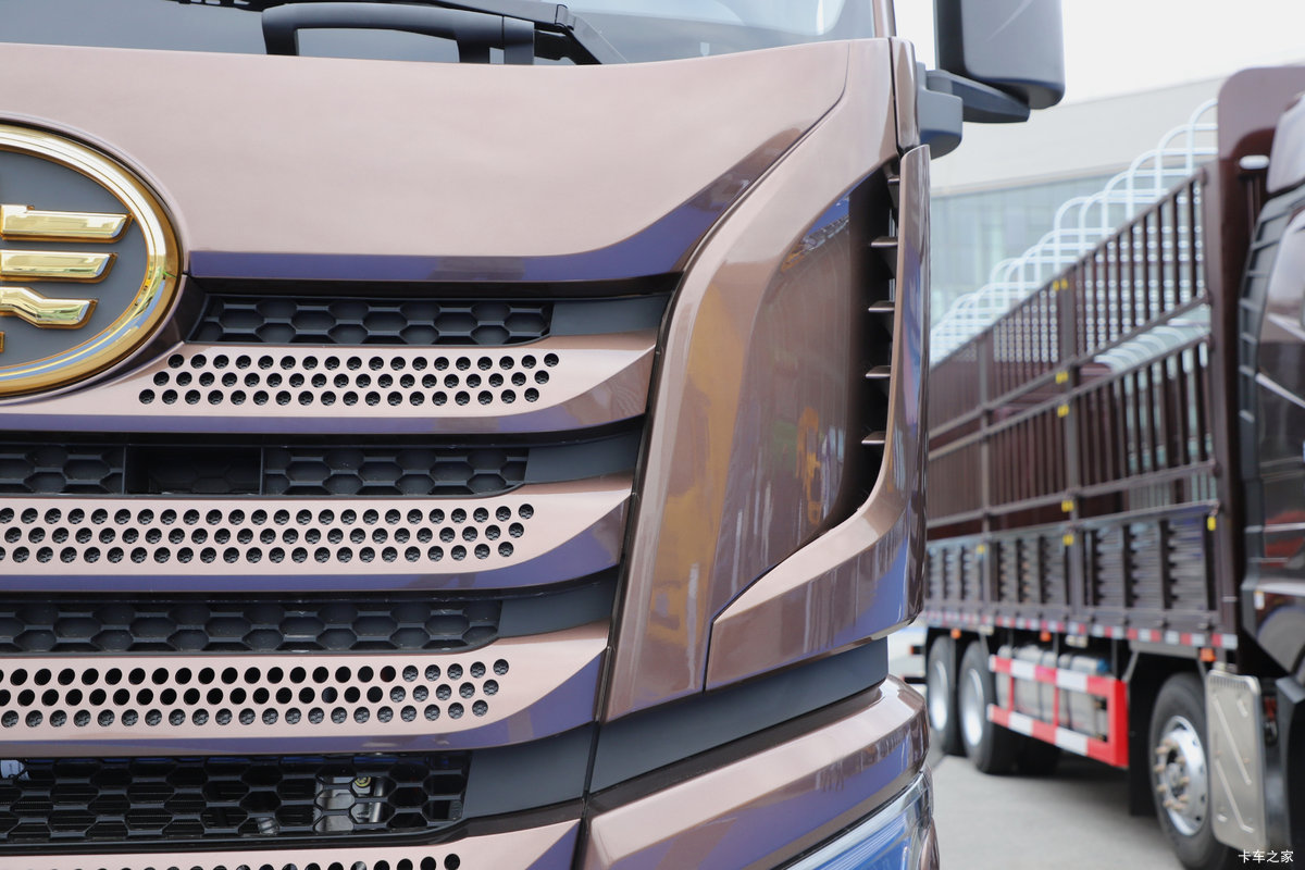 ���J6V �캽�� 7.8L���� 380���� 6X2 һ�����10�� 7.7�ײ�դʽ�ػ������                                                