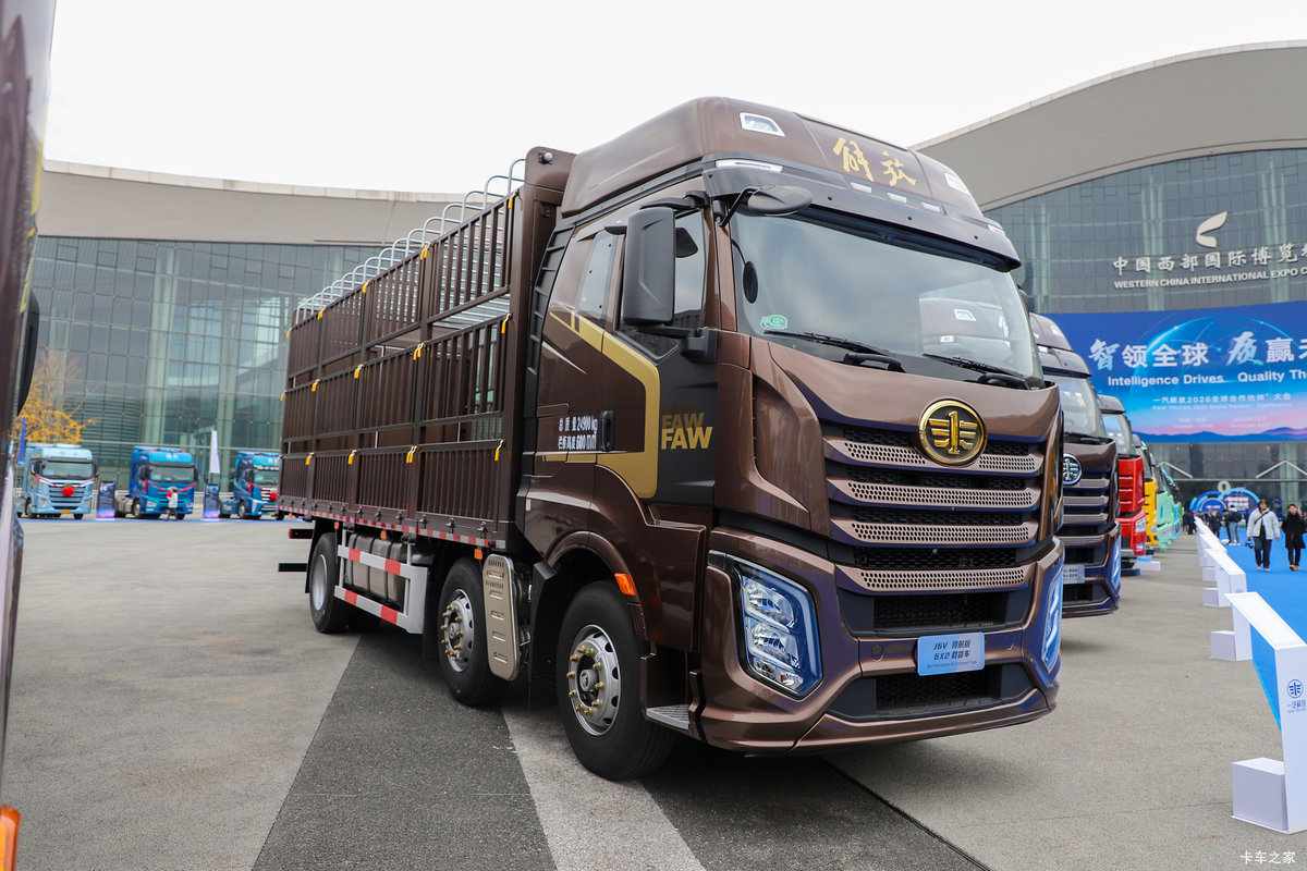 ���J6V �캽�� 7.8L���� 380���� 6X2 һ�����10�� 7.7�ײ�դʽ�ػ������                                                