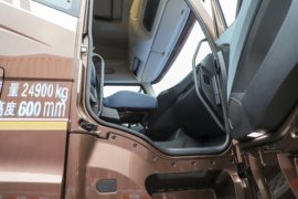 解放J6V&nbsp;载货车驾驶室                                               图片