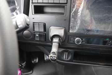 ���J6V �캽�� 7.8L���� 380���� 6X2 һ�����10�� 7.7�ײ�դʽ�ػ���ͼƬ