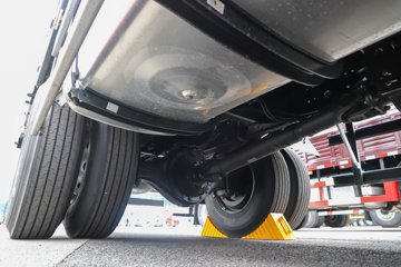 ���J6V �캽�� 7.8L���� 380���� 6X2 һ�����10�� 7.7�ײ�դʽ�ػ���ͼƬ