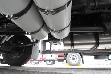 ���J6V �캽�� 7.8L���� 380���� 6X2 һ�����10�� 7.7�ײ�դʽ�ػ���ͼƬ