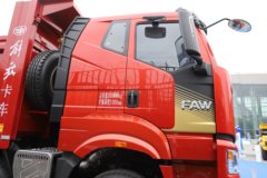 解放J6P 12.5L柴油 560马力 8X4 13档 6.8米自卸车 解放J6P 12.5L柴油 560马力 8X4 13档 6.8米自卸车