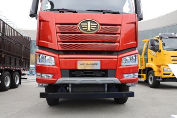 ���J6P 12.5L���� 560���� 8X4 13�� 6.8����ж��ͼƬ