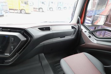 ���J6P 12.5L���� 560���� 8X4 13�� 6.8����ж��ͼƬ