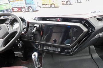 ���J6P 12.5L���� 560���� 8X4 13�� 6.8����ж��ͼƬ