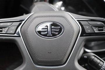 ���J6P 12.5L���� 560���� 8X4 13�� 6.8����ж��ͼƬ