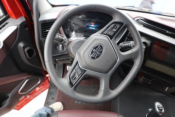 ���J6P 12.5L���� 560���� 8X4 13�� 6.8����ж��ͼƬ