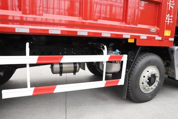 ���J6P 12.5L���� 560���� 8X4 13�� 6.8����ж��ͼƬ