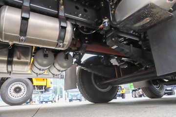 ���J6P 12.5L���� 560���� 8X4 13�� 6.8����ж��ͼƬ