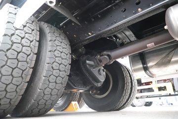 ���J6P 12.5L���� 560���� 8X4 13�� 6.8����ж��ͼƬ