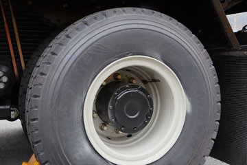 ���J6P 12.5L���� 560���� 8X4 13�� 6.8����ж��ͼƬ