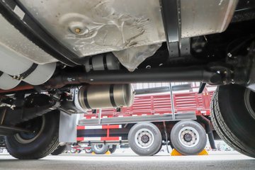 ���J6P 12.5L���� 560���� 8X4 13�� 6.8����ж��ͼƬ