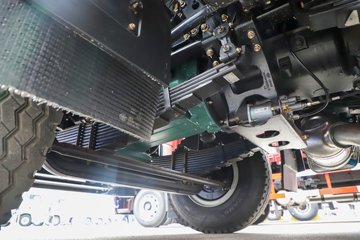 ���J6P 12.5L���� 560���� 8X4 13�� 6.8����ж��ͼƬ