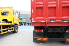 解放J6P 12.5L柴油 560马力 8X4 13档 6.8米自卸车 解放J6P 12.5L柴油 560马力 8X4 13档 6.8米自卸车