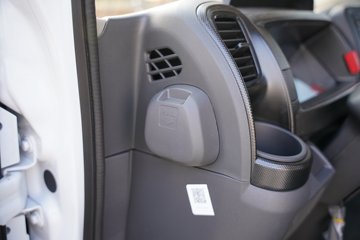 ����Ǭ��K6E ��ɲ 4.11�׵��Ŵ��綯��ʽ�Ῠ ����ʱ��120.27kWhͼƬ