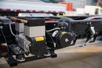 ����Ǭ��K6E ��ɲ 4.11�׵��Ŵ��綯��ʽ�Ῠ ����ʱ��120.27kWhͼƬ