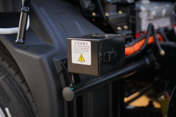 ����Ǭ��K6E ��ɲ 4.11�׵��Ŵ��綯��ʽ�Ῠ ����ʱ��120.27kWhͼƬ